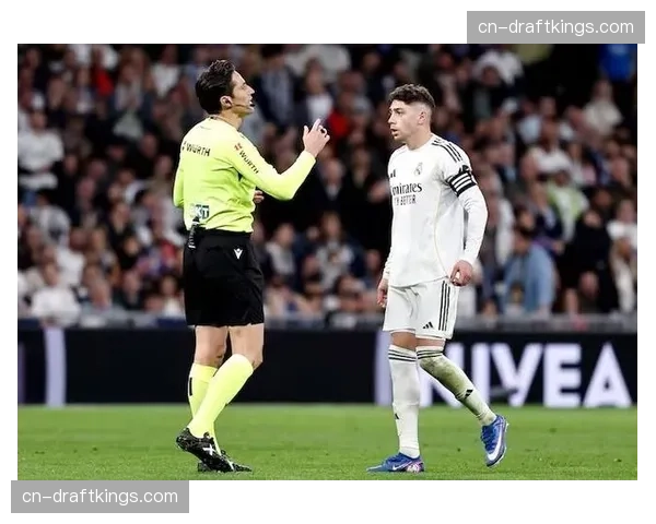 官方:皇马与中场核心巴尔韦德完成续约,新合同至2030年 官方:皇马与中场核心巴尔韦德完成续约,新合同至2030年