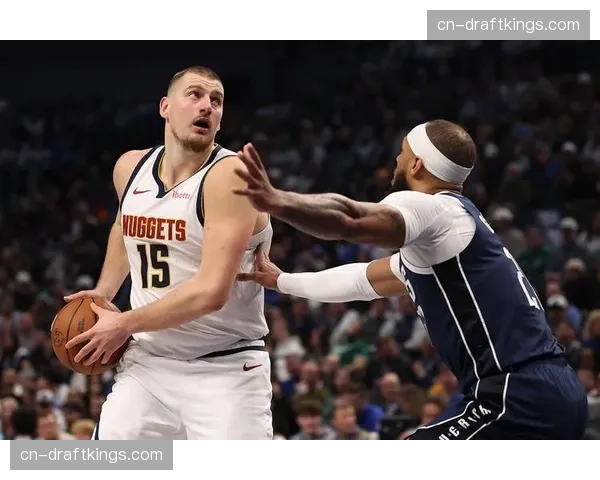 马刺118-128不敌掘金，约基奇三双率队取得十连胜