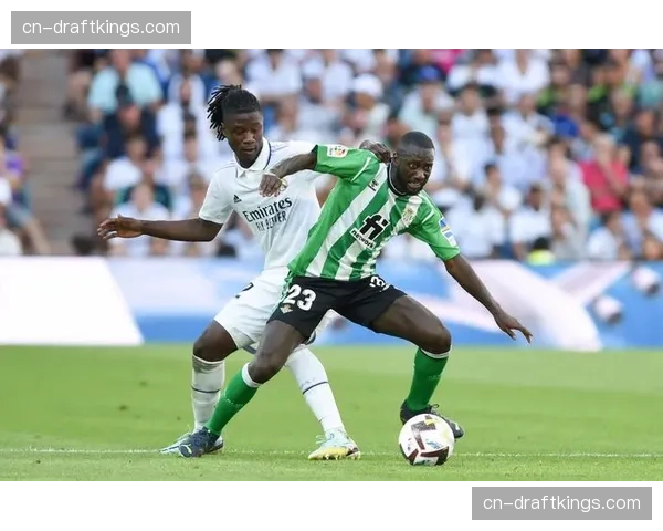 自由三巨头降薪留队，萨巴利加盟能否重塑冠军阵容